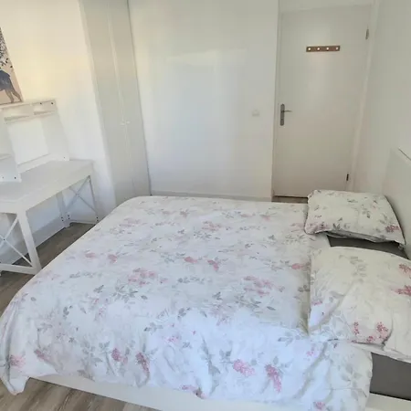 Chambre Bien Situee 民宿